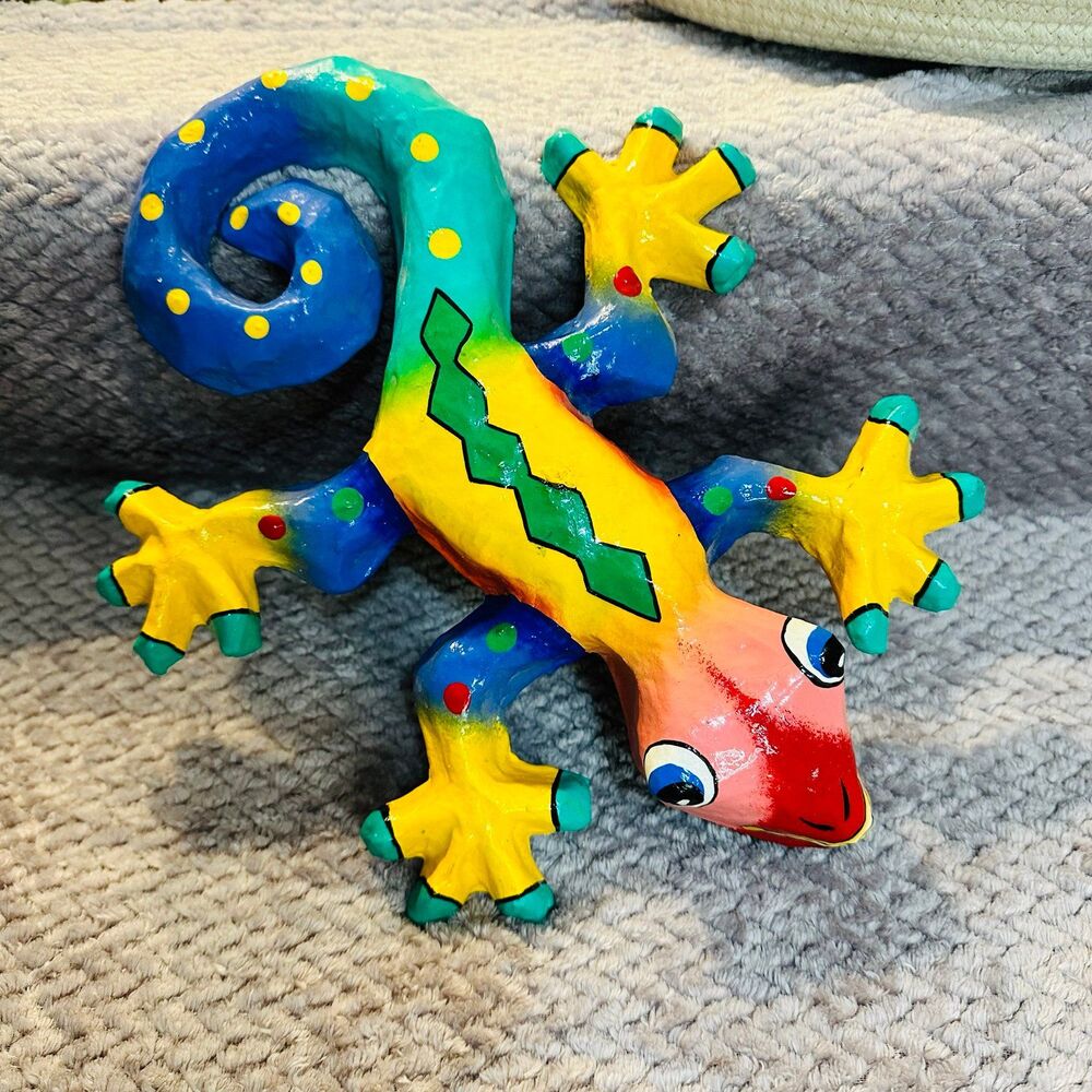 Haitian Lizard Gecko Hanging Wall Art
